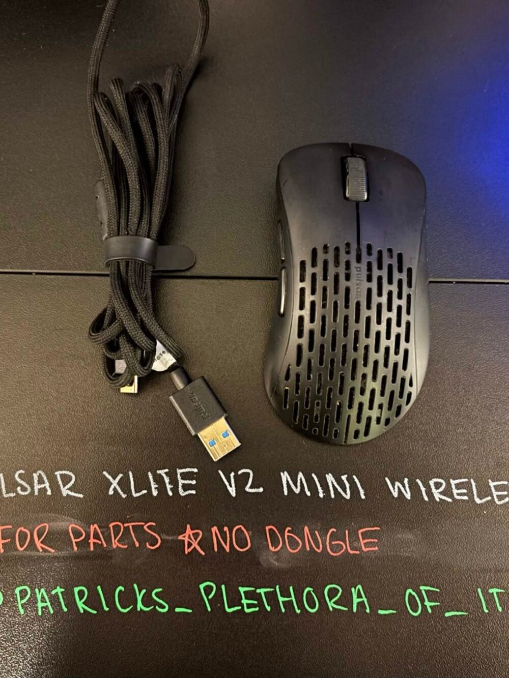 BROKEN/FOR PARTS Pulsar Xlite V2 Mini Wireless Gaming Mouse Black Bad USB C Port